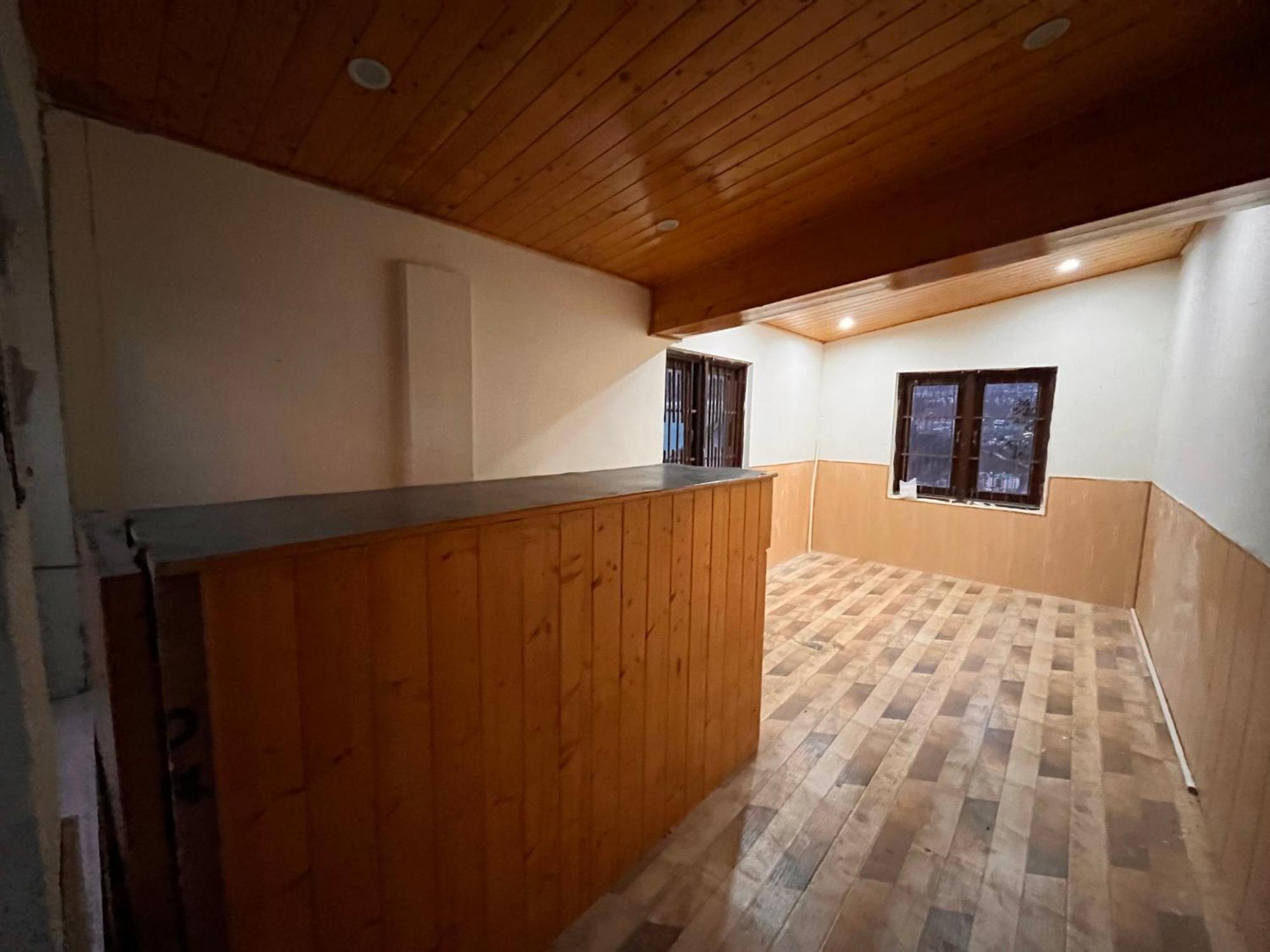 Himalayan Nomad Cottage, Manali ! All 2 Bedroom Independent Cottages ! Personal Lawn Every Cottage ! Parking ! Scenic Mountains View ! Spacious Rooms ! Luaran gambar