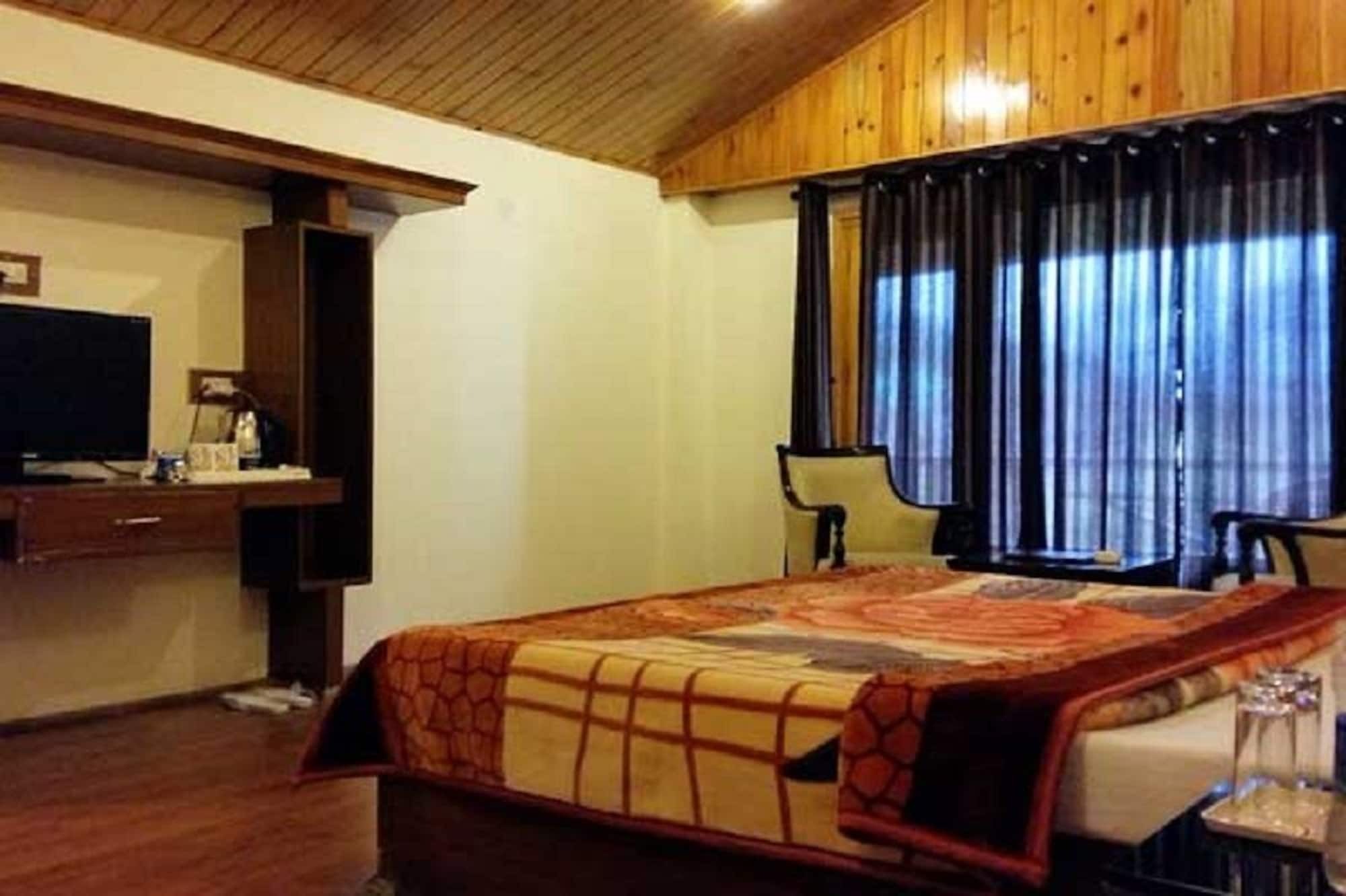 Himalayan Nomad Cottage, Manali ! All 2 Bedroom Independent Cottages ! Personal Lawn Every Cottage ! Parking ! Scenic Mountains View ! Spacious Rooms ! Luaran gambar